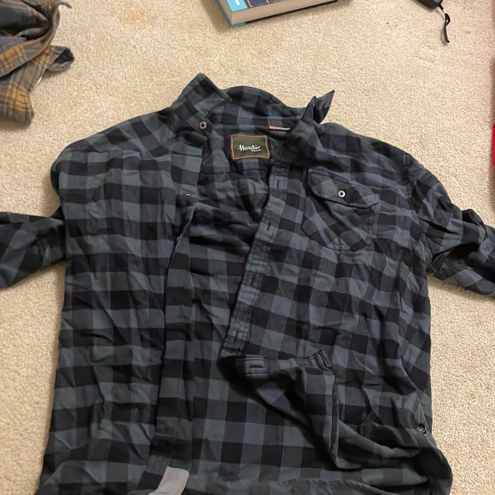 Howler Head flannel